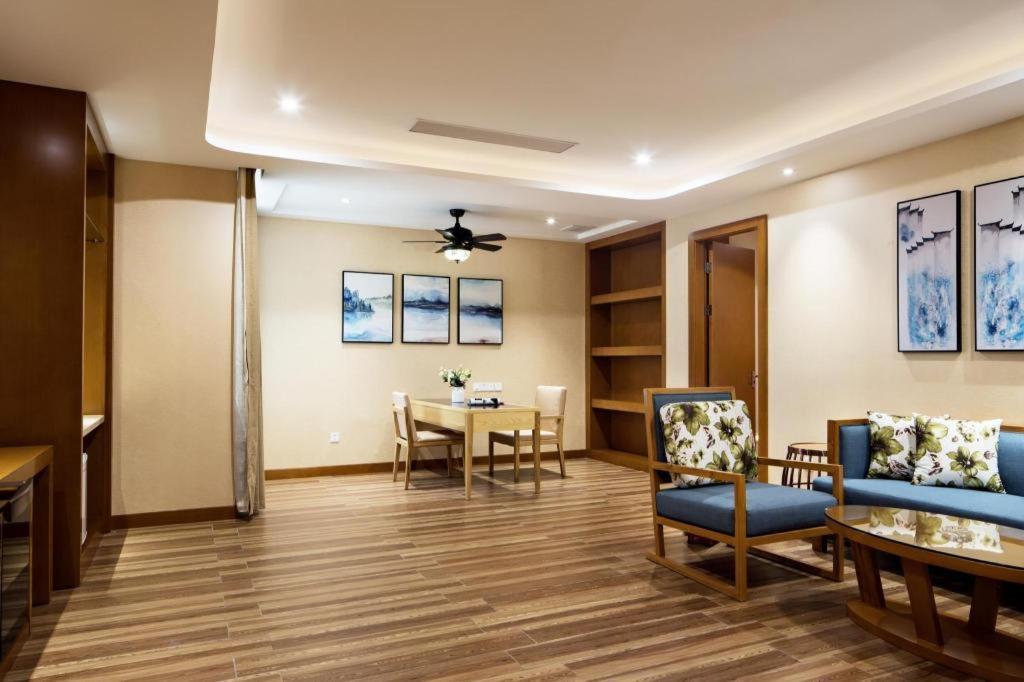 Cheermore Recreation Hotel Guangzhou Zhimao Yuan Ecological Spa Leisure Hotel Extérieur photo